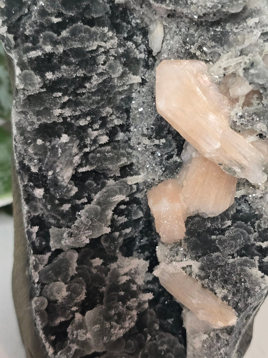 Apophyllite and Stilbite Cut Base 851g