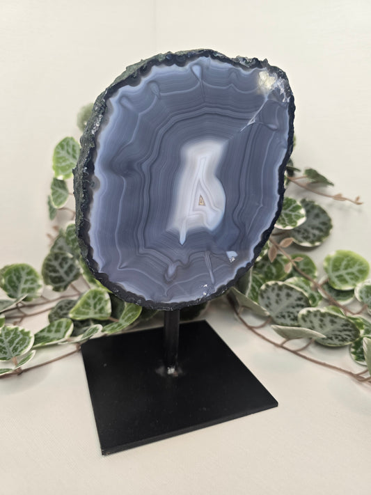 Agate Slab (on stand) 1.217kg