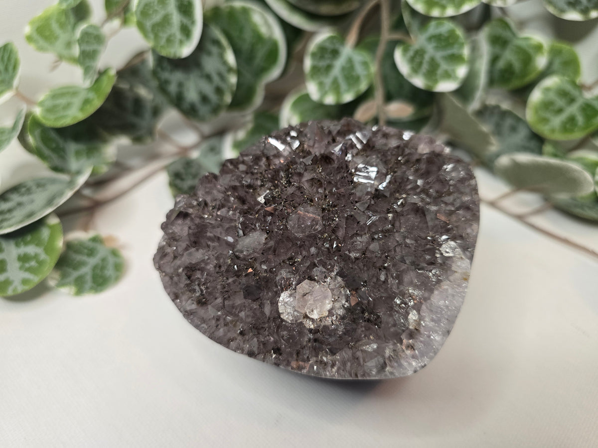 Amethyst Free Form 550g