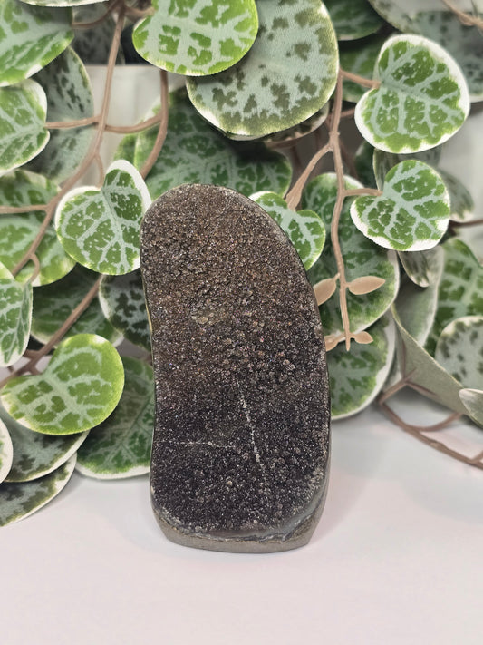 Black Amethyst Cut Base 187g