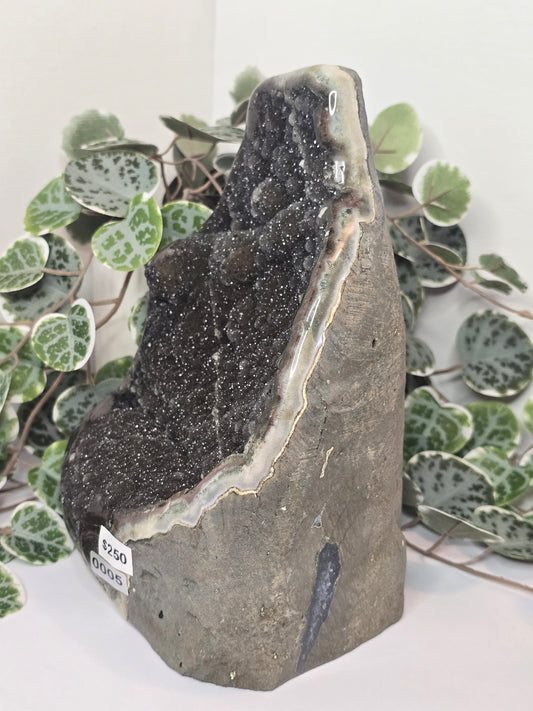 Black Amethyst Cut Base 3.58kg