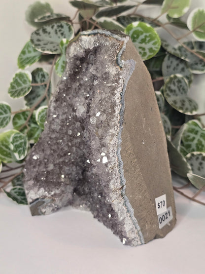 Amethyst Cut Base 1.62kg