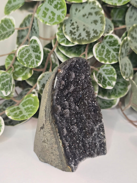 Black Amethyst Cut Base 340g