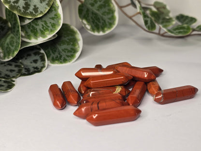Red Jasper Mini Points 3g