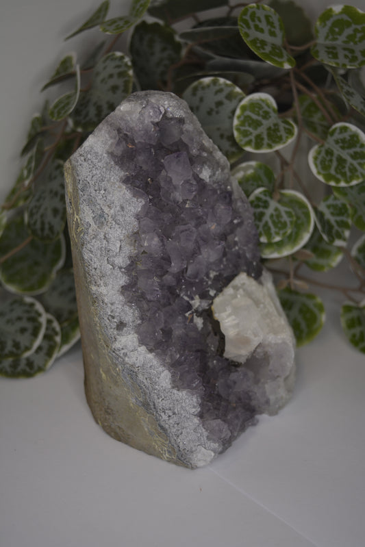 Amethyst Cut Base 1.48kg