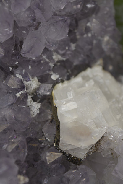 Amethyst Cut Base 1.48kg