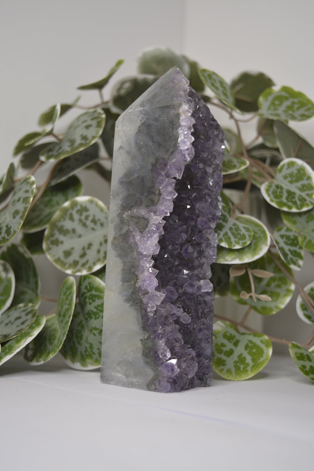 Amethyst Cut Base 528g