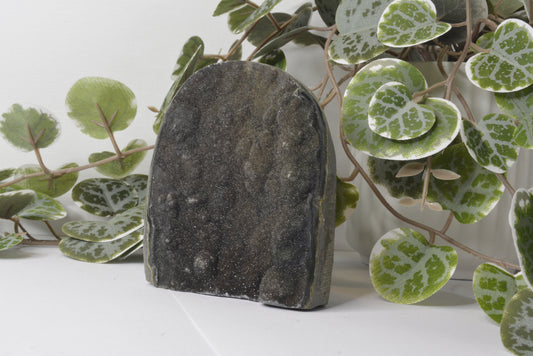 Black Amethyst Cut Base 370g