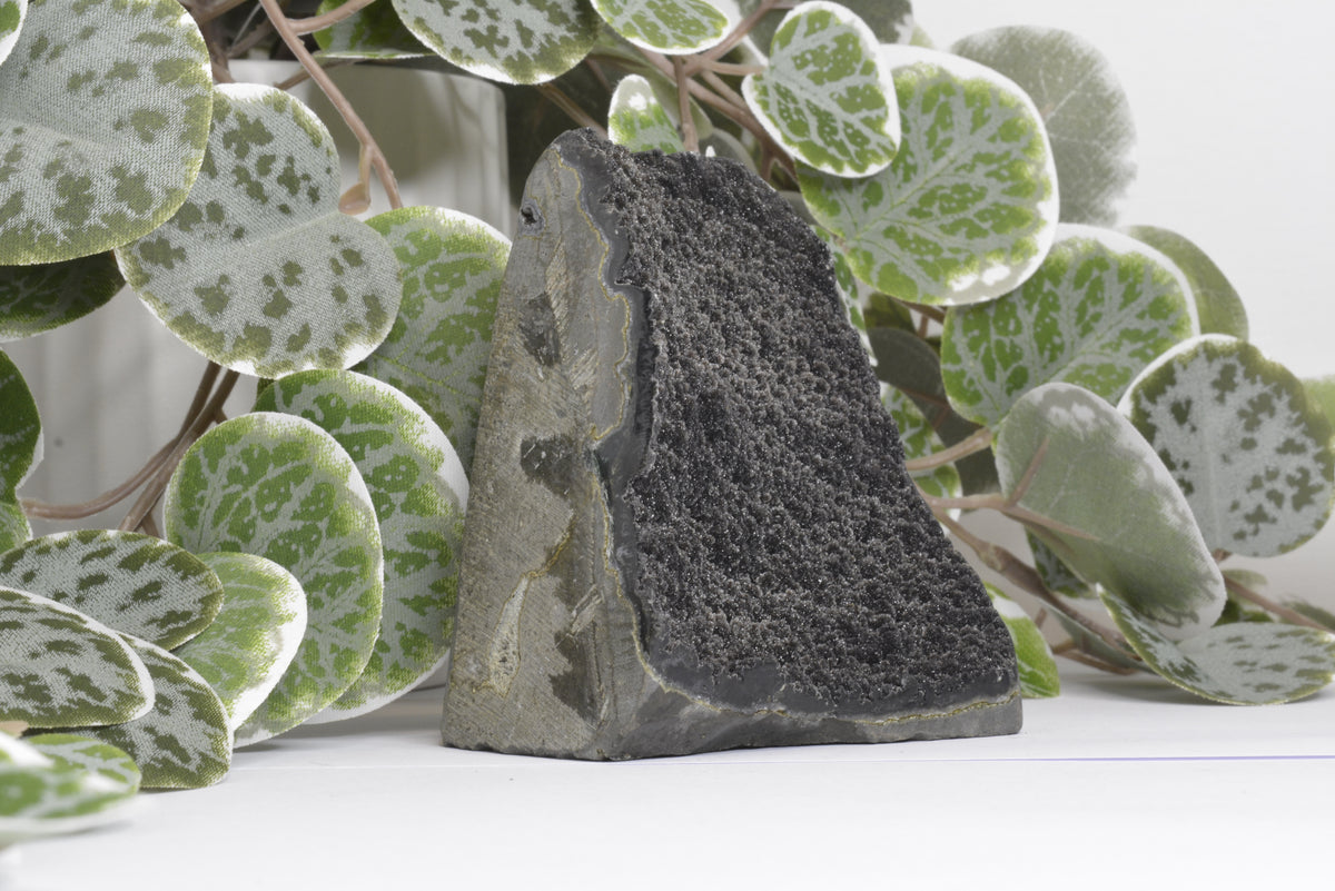 Black Amethyst Cut Base 458g
