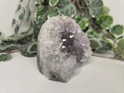 Amethyst Cut Base 509g
